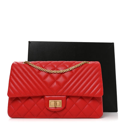 Quilted Caviar Flap Shoulder Bag - Red