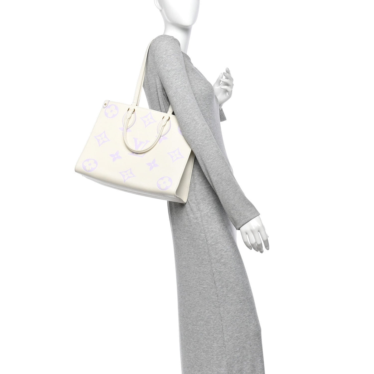 Empreinte Monogram Giant Onthego Mm Latt Handbag