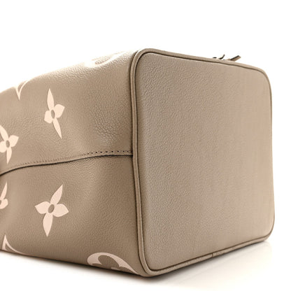 Empreinte Monogram Giant Neonoe Mm Tourt Handbag