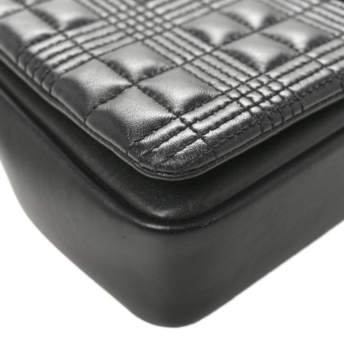 Small Quilted Lambskin Handbag - Black