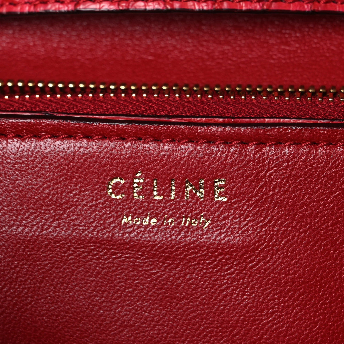 Medium Flap Shoulder Bag - Red