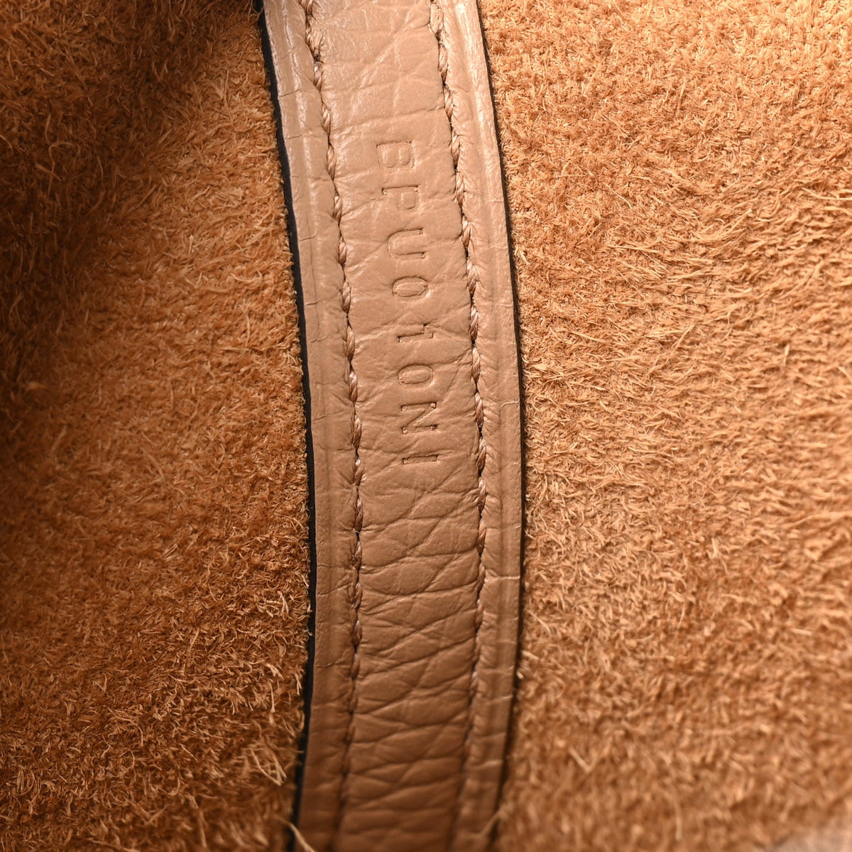 Taurillon Clemence Picotin Lock 18 Pm Ch Handbag