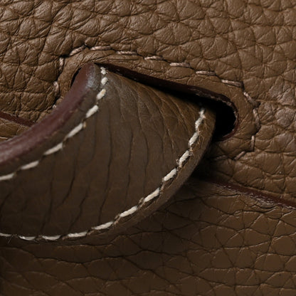 Taurillon Clemence Halzan 31 Gm Etoupe Handbag