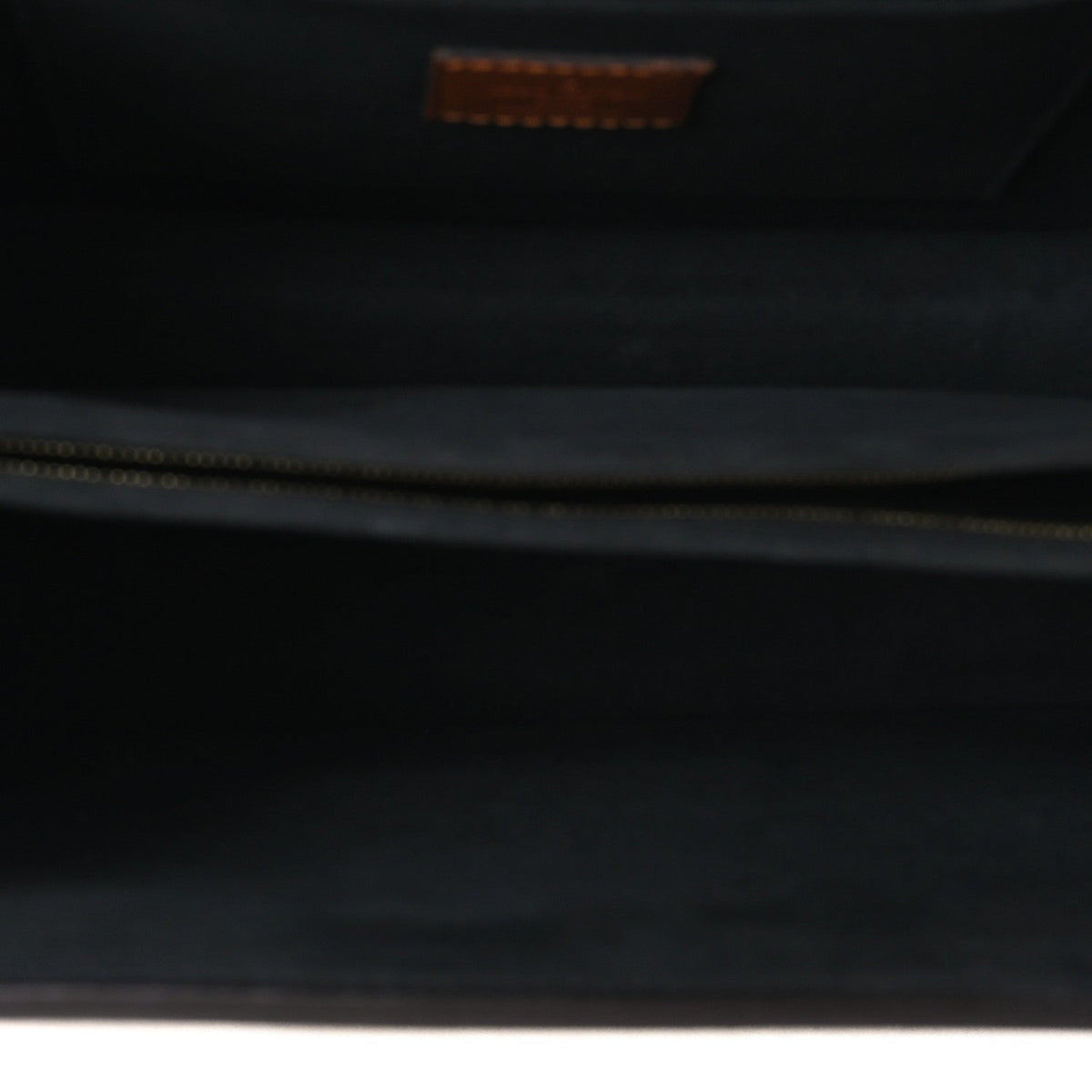 Reverse Monogram Dauphine Mm Handbag