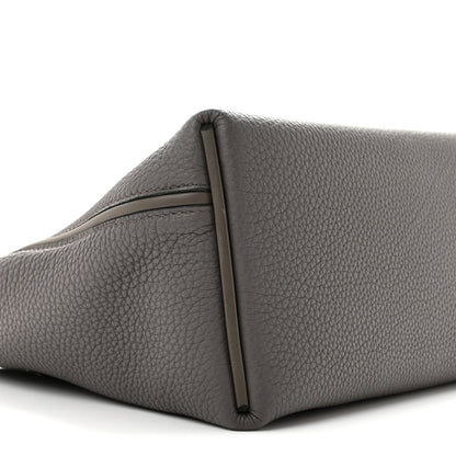 Togo Swift / 29 Gris Asphalte Handbag