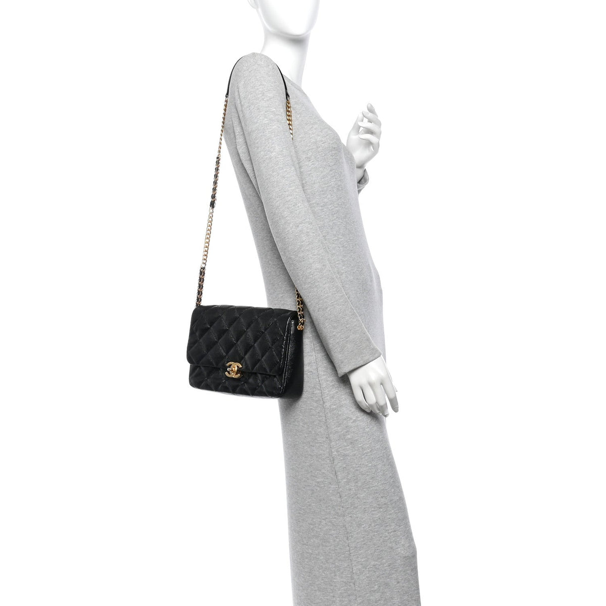 Large Quilted Caviar Flap Shoulder Bag - Black