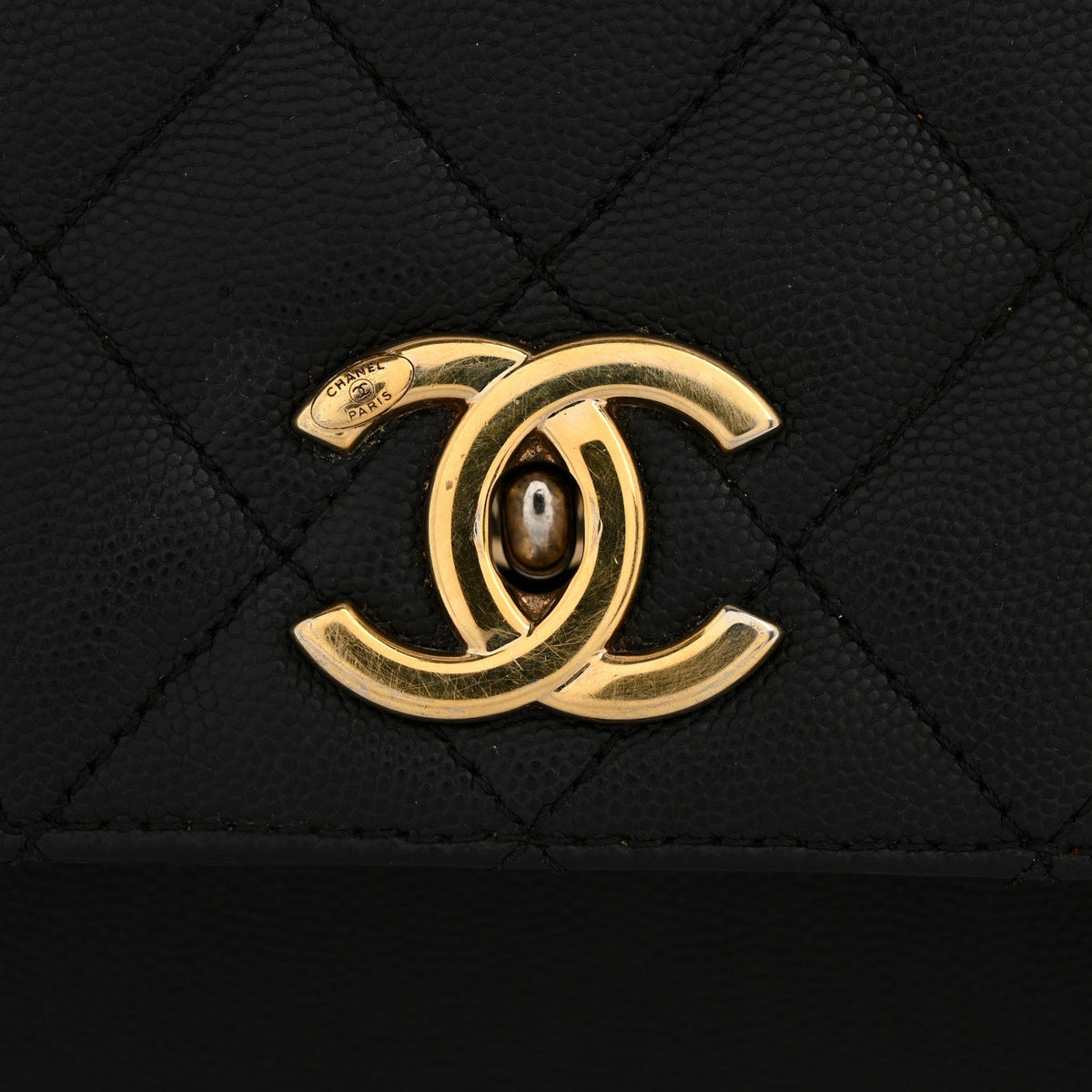 Large Quilted Caviar Flap Shoulder Bag - Black