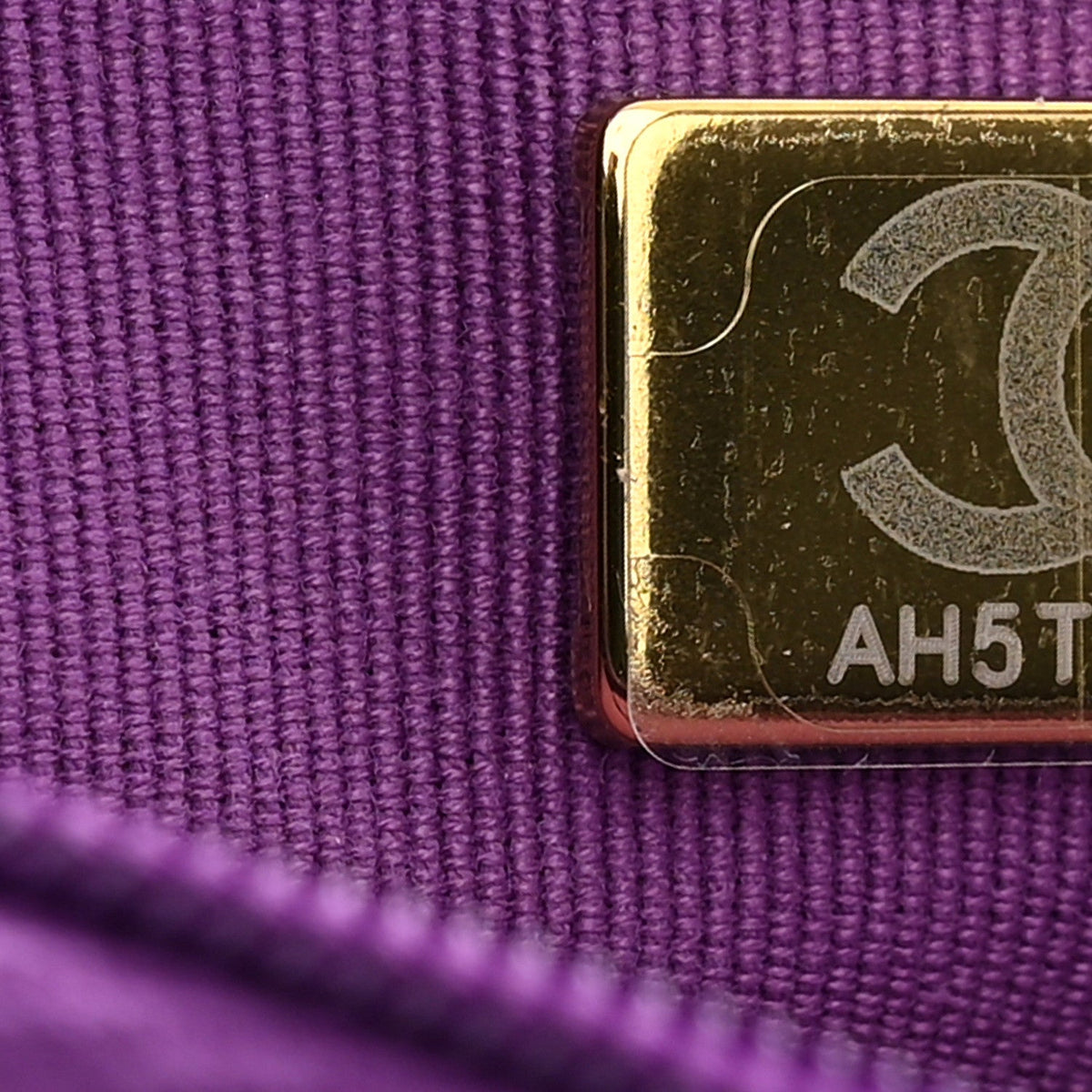 Quilted Caviar Wallet Bag - Purple