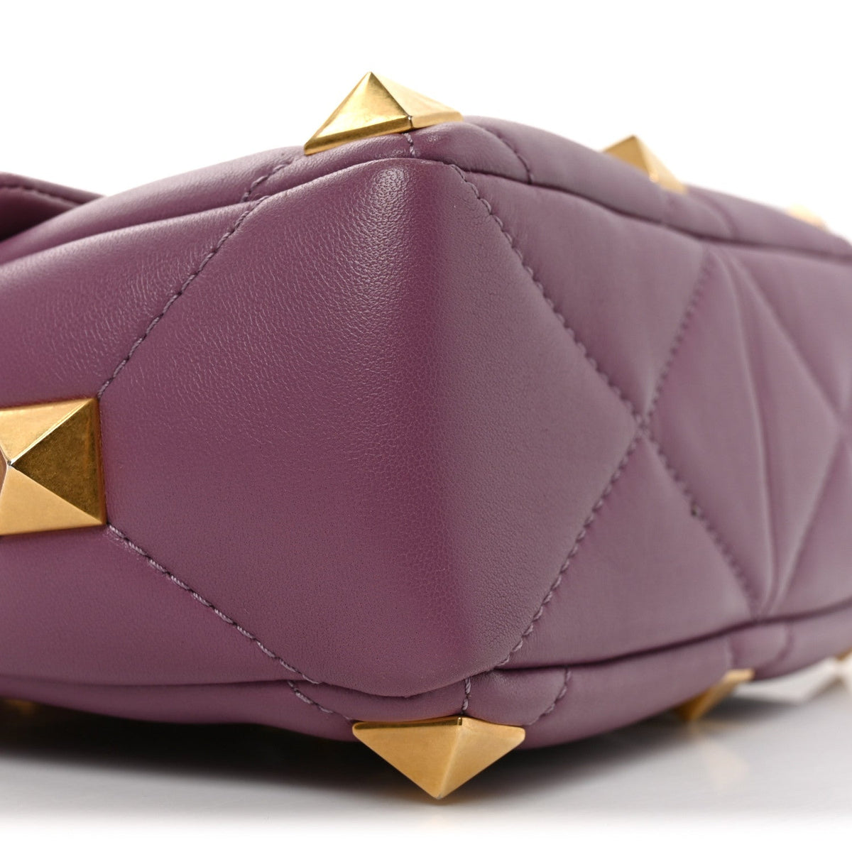 Medium Nappa Shoulder Bag