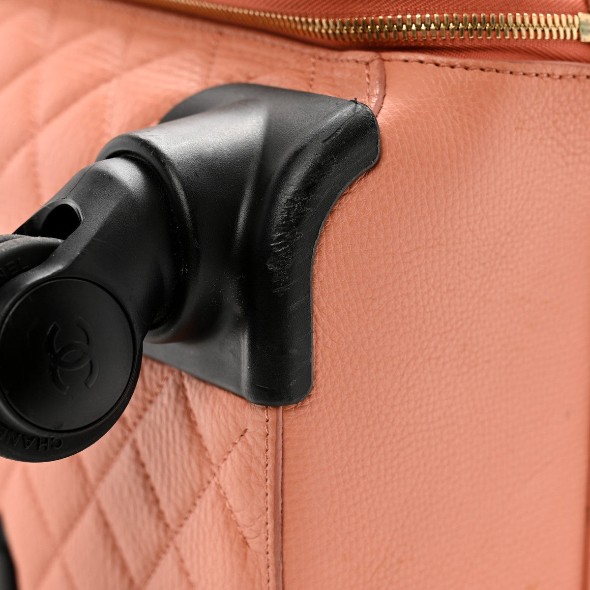 Quilted Calfskin Handbag - Pink