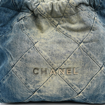 Small Quilted Handbag - Blue
