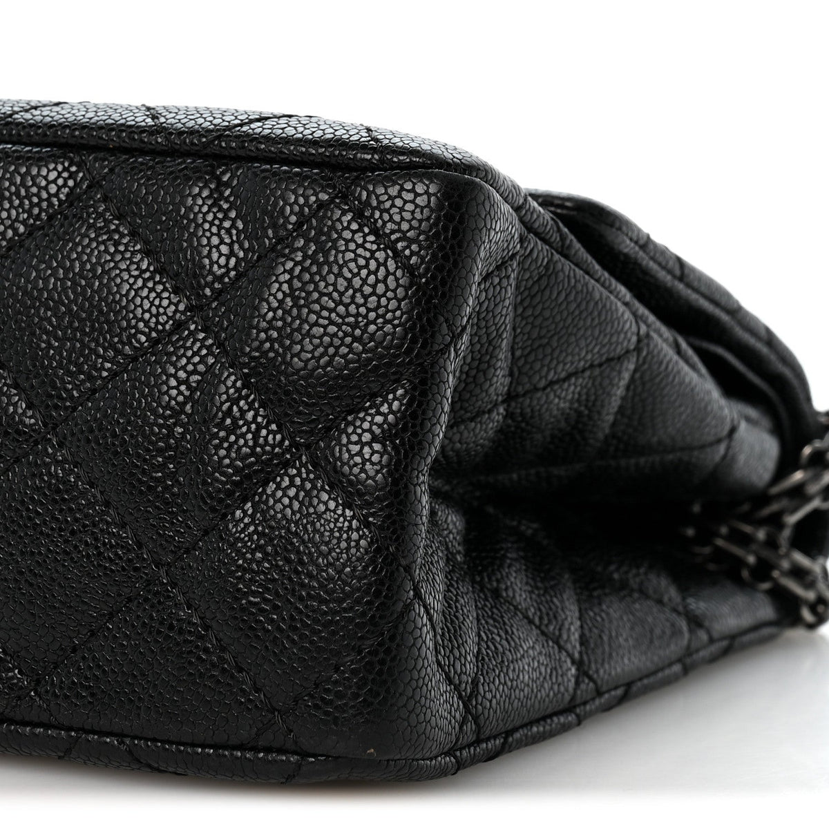Quilted Caviar Flap Shoulder Bag - Black