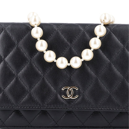 Quilted Lambskin Wallet Bag - Black