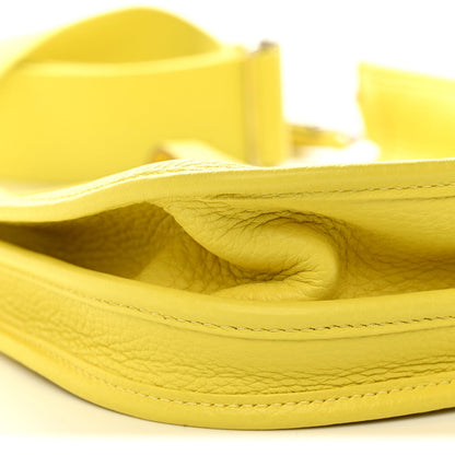 Taurillon Clemence Evelyne Iii Pm Lime Handbag