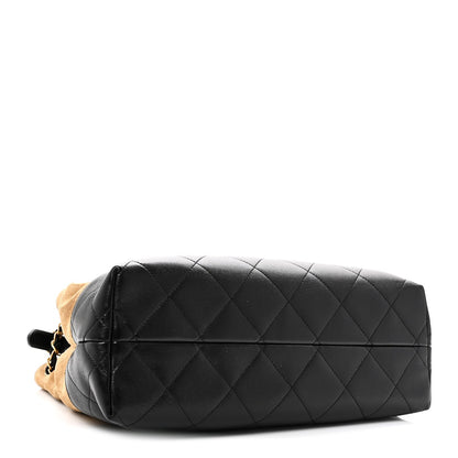 Small Quilted Lambskin Handbag - Beige