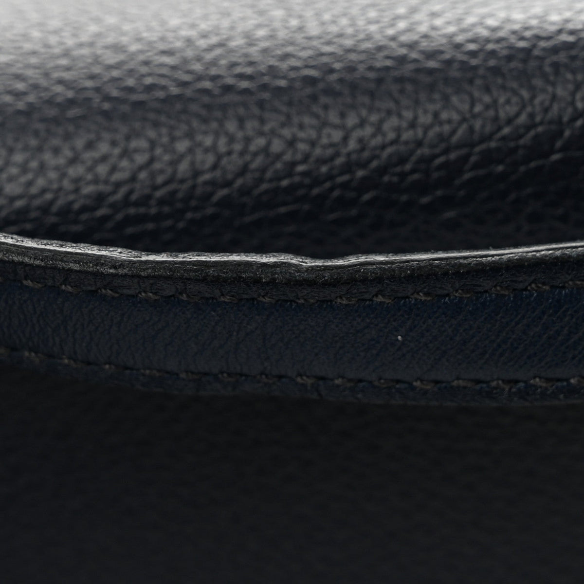 Evercolor Swift / 21 Bleu Nuit Bleu Navy Handbag