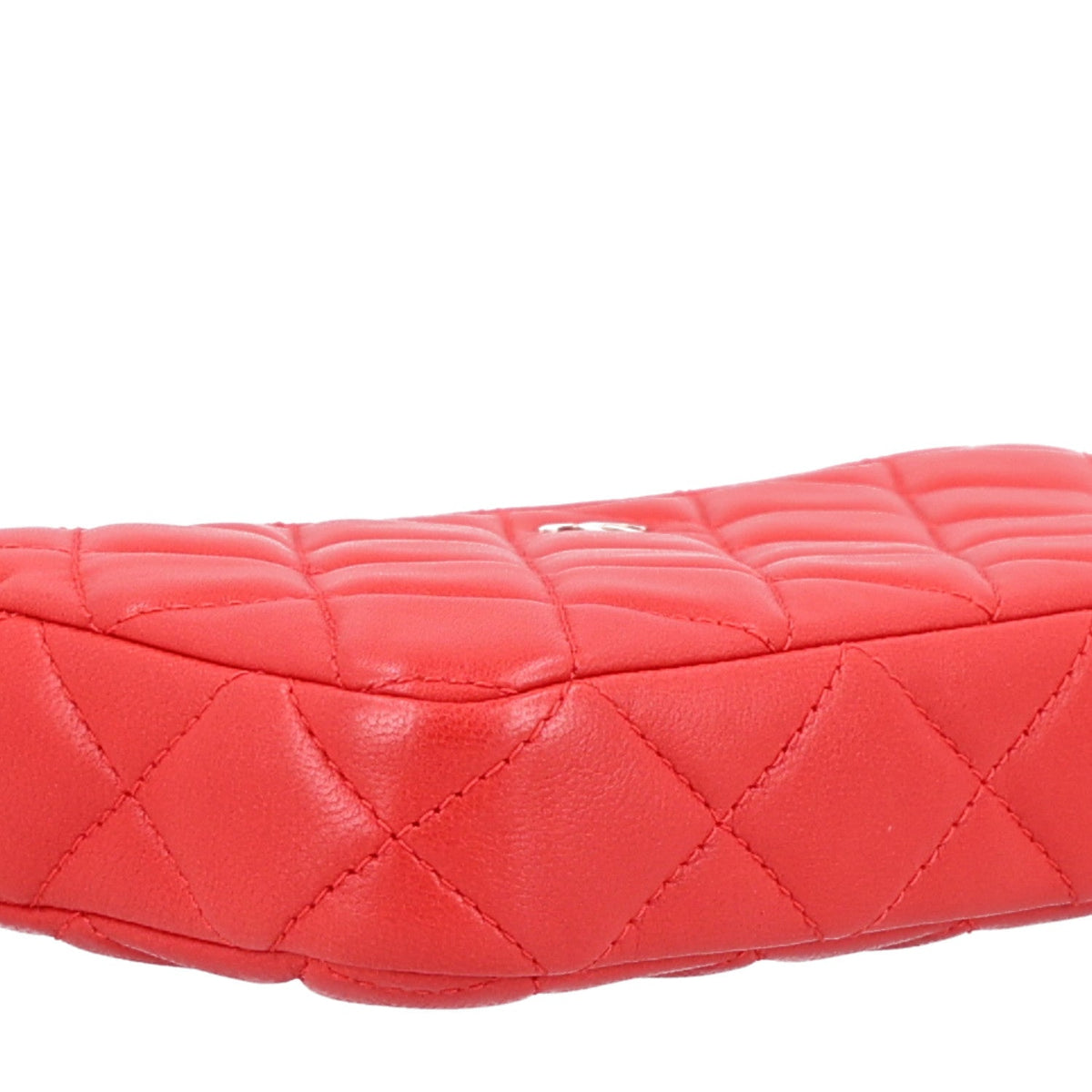 Small Quilted Lambskin Clutch Bag - Red