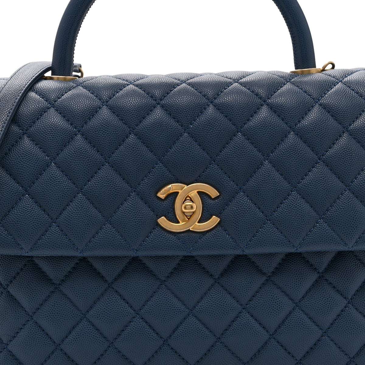Medium Quilted Caviar Flap Shoulder Bag - Blue