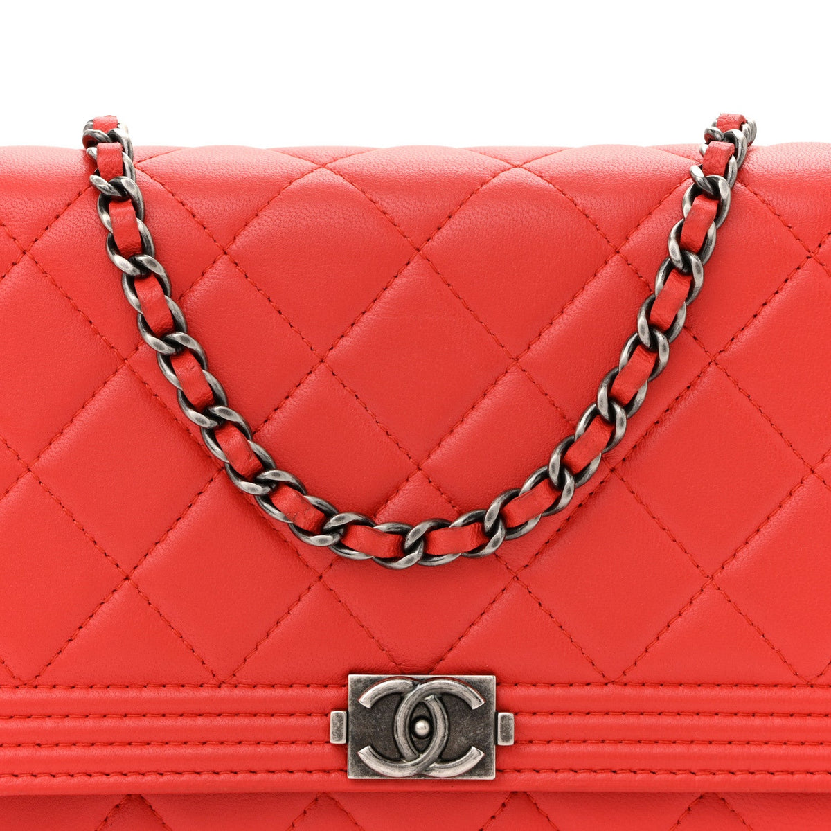 Quilted Lambskin Wallet Bag - Red
