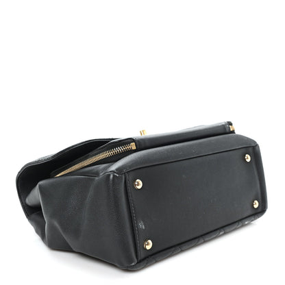 Large Quilted Caviar Flap Shoulder Bag - Black