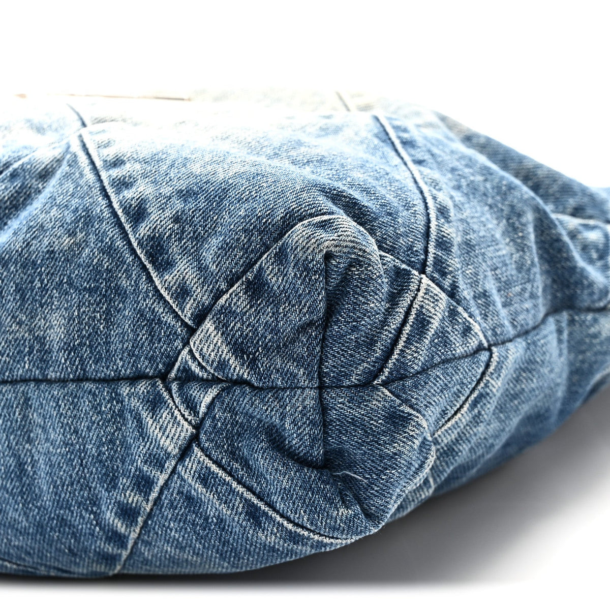 Small Quilted Handbag - Blue
