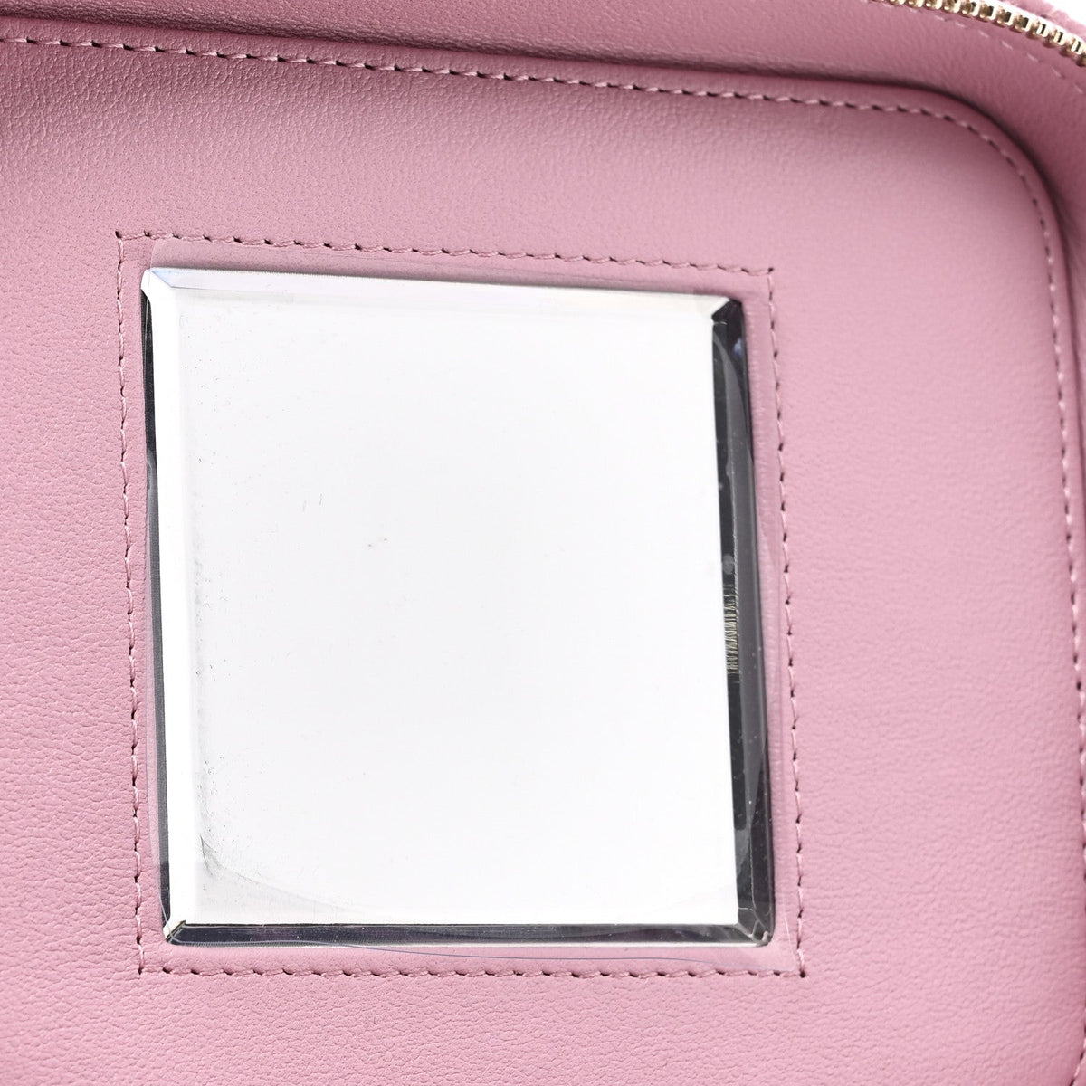 Small Quilted Caviar Handbag - Pink