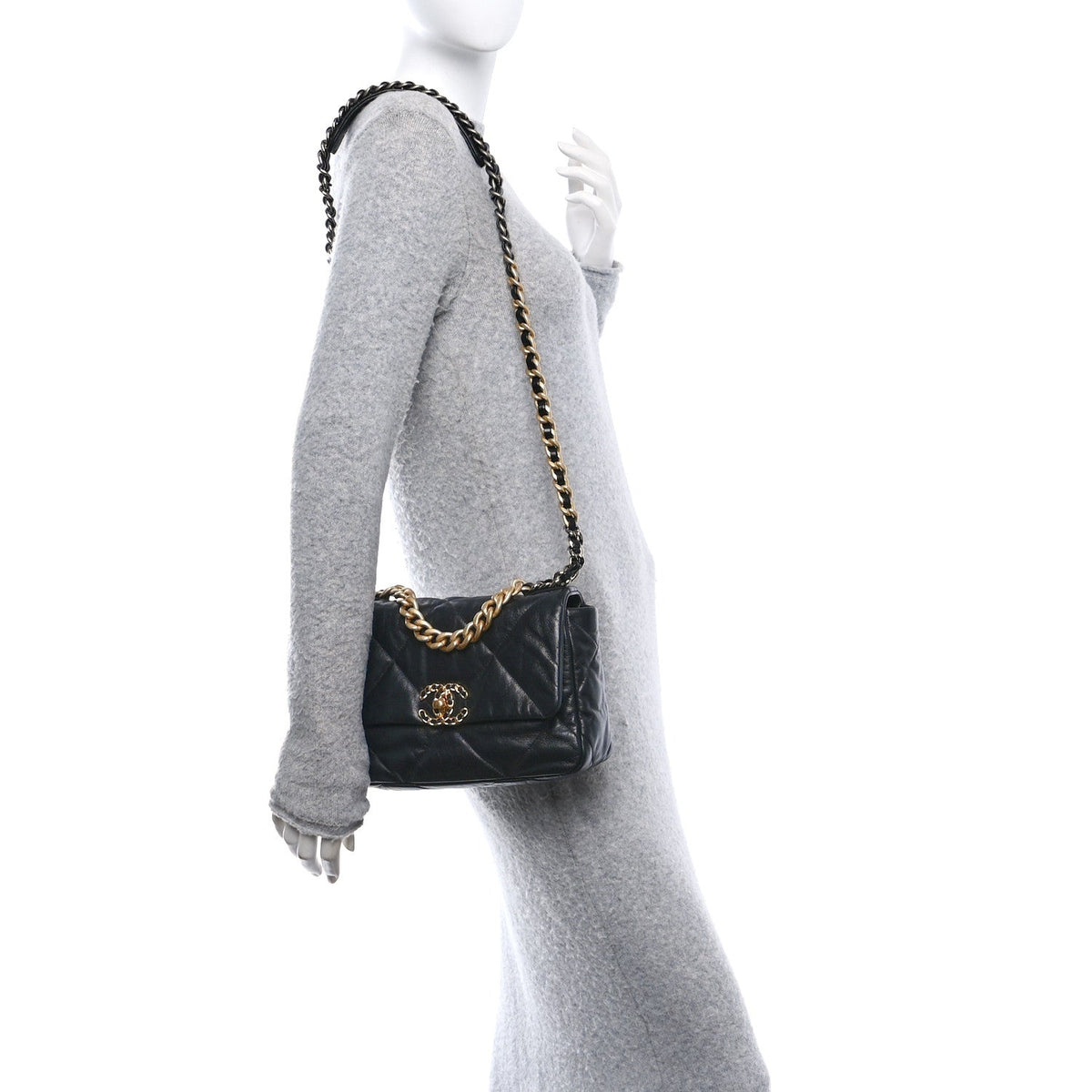 Medium Quilted Goatskin Flap Shoulder Bag - Black