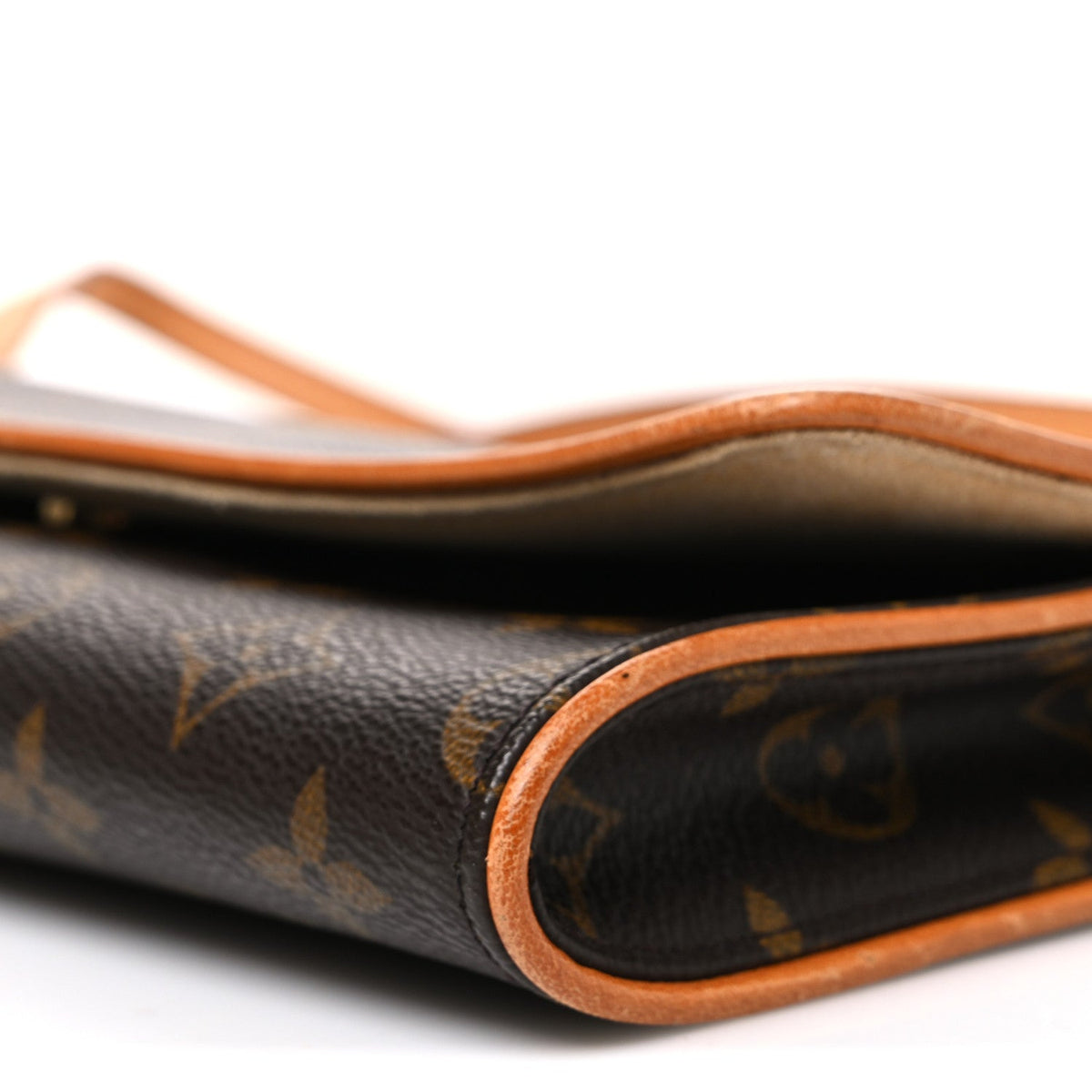 Monogram Pochette Twin Gm Handbag