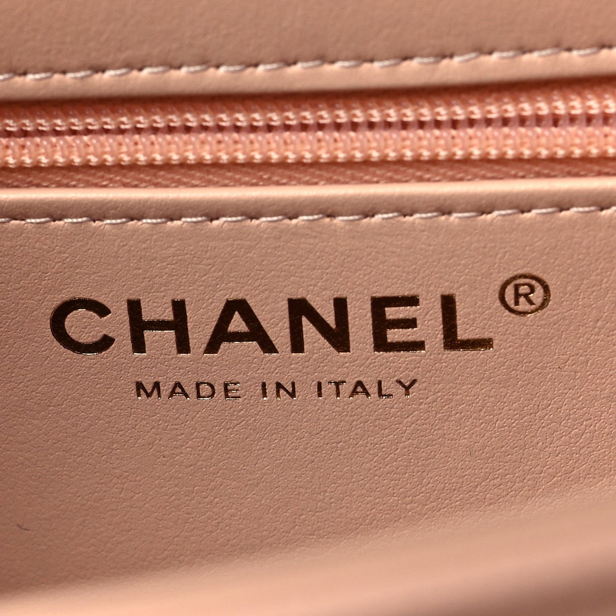 Small Caviar Flap Shoulder Bag - Pink
