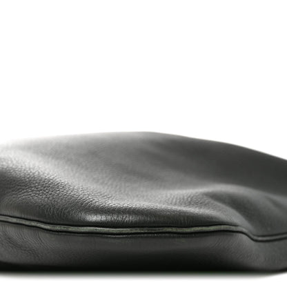 Medium Calfskin Shoulder Bag - Green