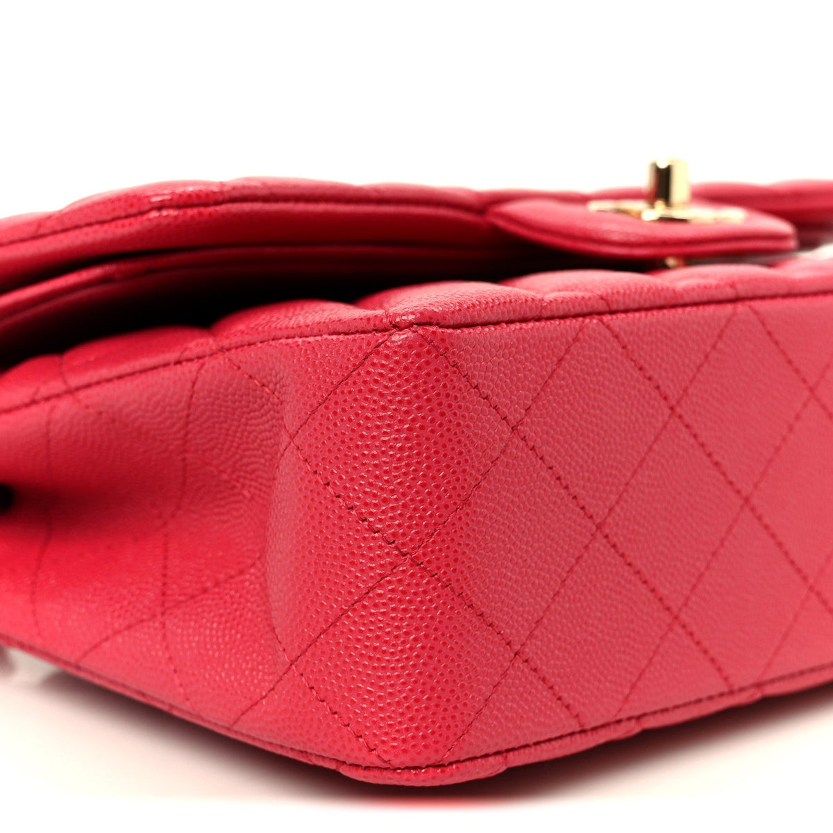 Small Quilted Caviar Flap Shoulder Bag - Pink