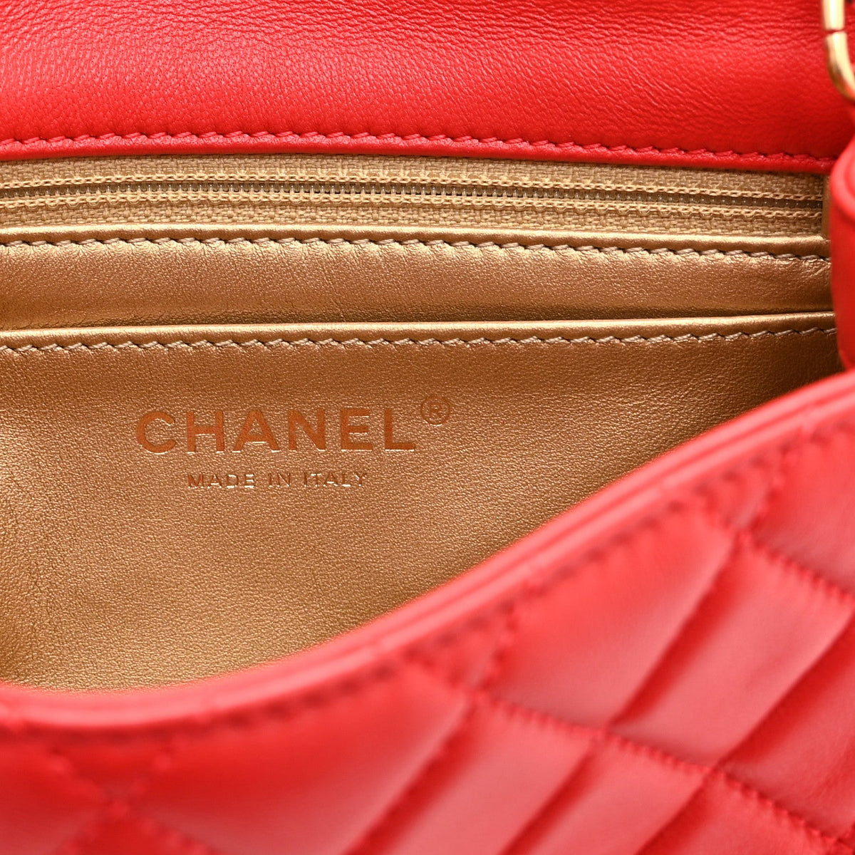 Mini Quilted Lambskin Flap Shoulder Bag - Red
