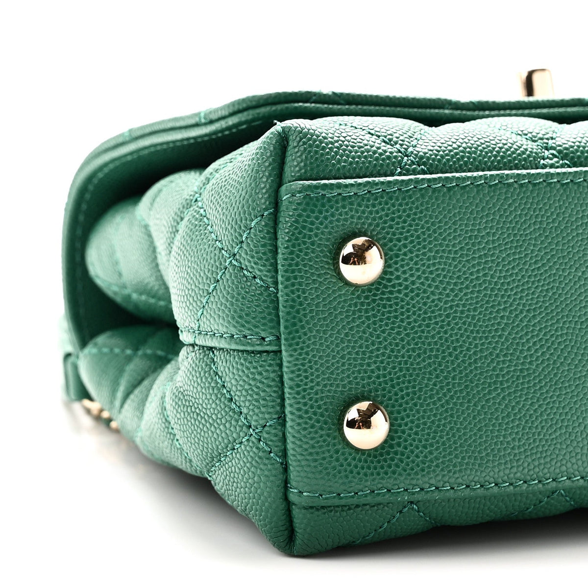 Mini Quilted Caviar Flap Shoulder Bag - Green