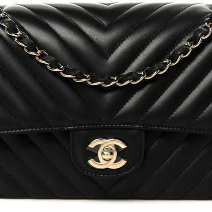 Medium Quilted Lambskin Flap Shoulder Bag - Black