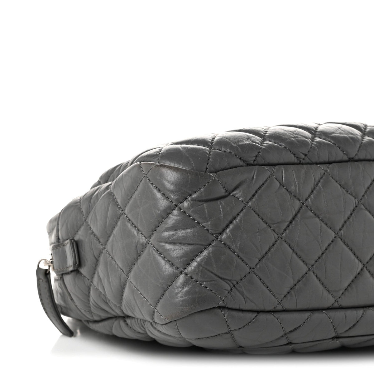 Medium Quilted Calfskin Handbag - Grey