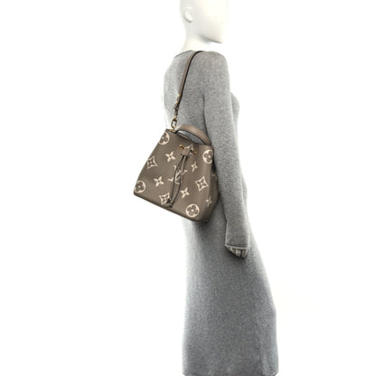 Empreinte Monogram Giant Neonoe Mm Tourt Handbag