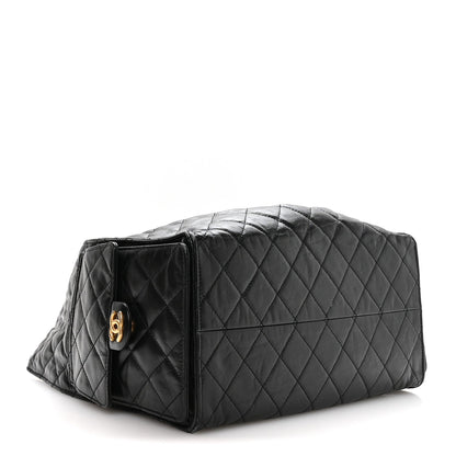 Medium Quilted Calfskin Handbag - Black