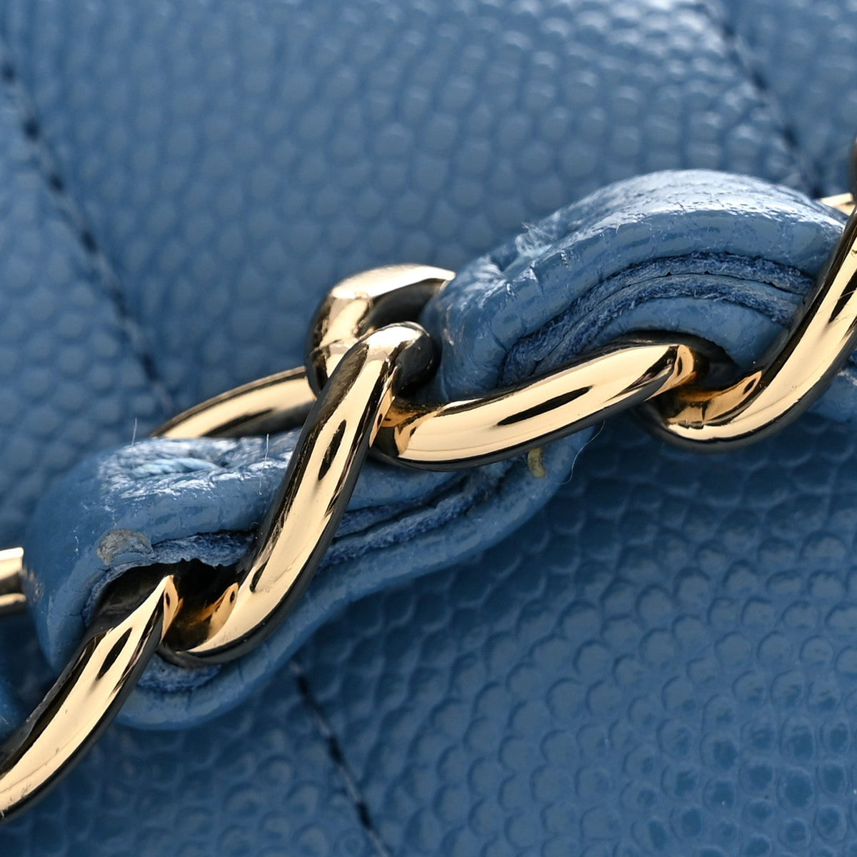 Medium Quilted Caviar Flap Shoulder Bag - Blue