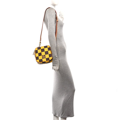 Damier Pop Chess Messenger Jaune Mat Handbag