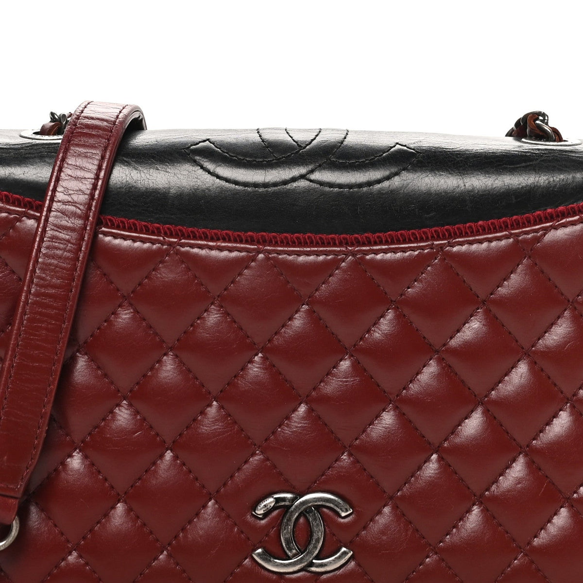 Quilted Calfskin Flap Shoulder Bag - Black