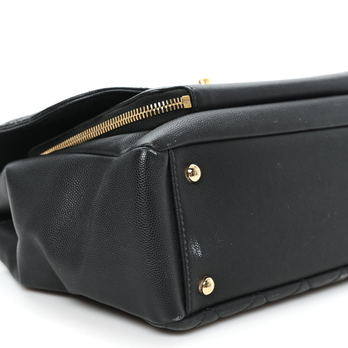 Large Quilted Caviar Flap Shoulder Bag - Black