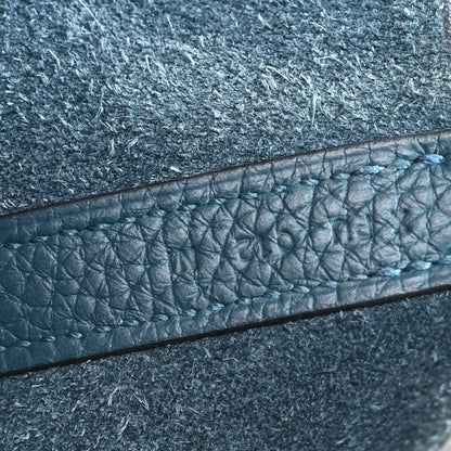 Taurillon Clemence Picotin Lock Mm Caban Handbag