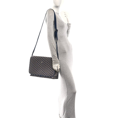 Ine Capetien Messenger Bag Navy Handbag