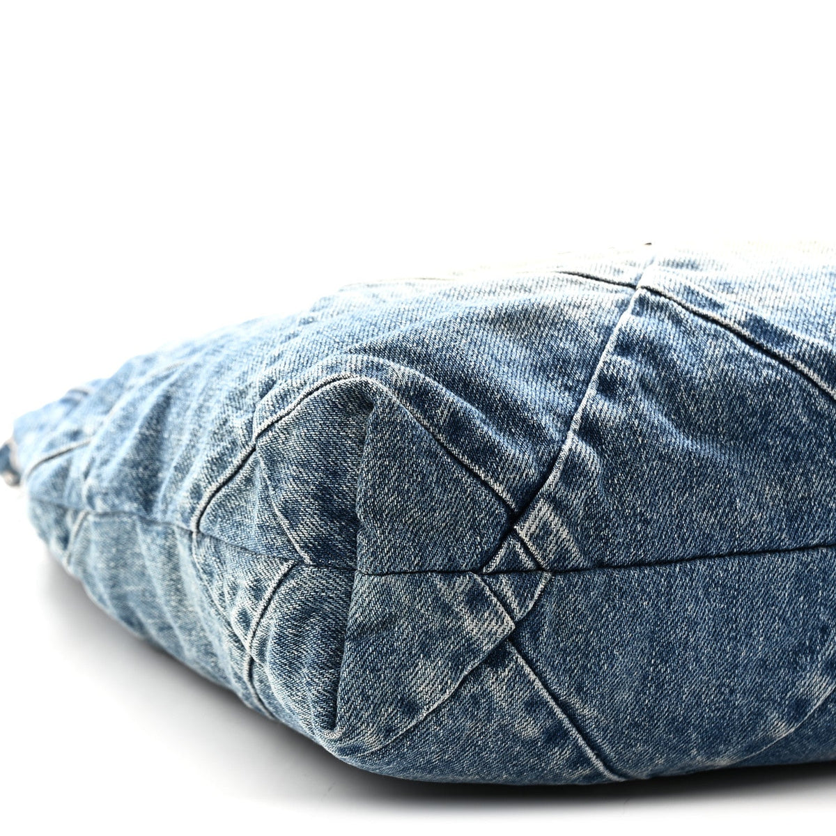 Small Quilted Handbag - Blue