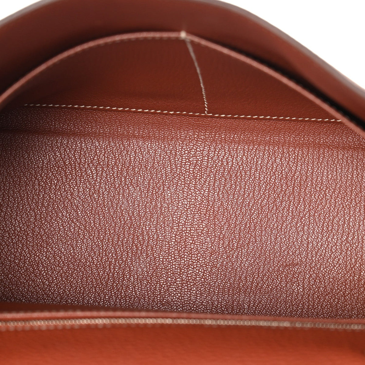 Togo Kelly Retourne 28 Sienne Handbag