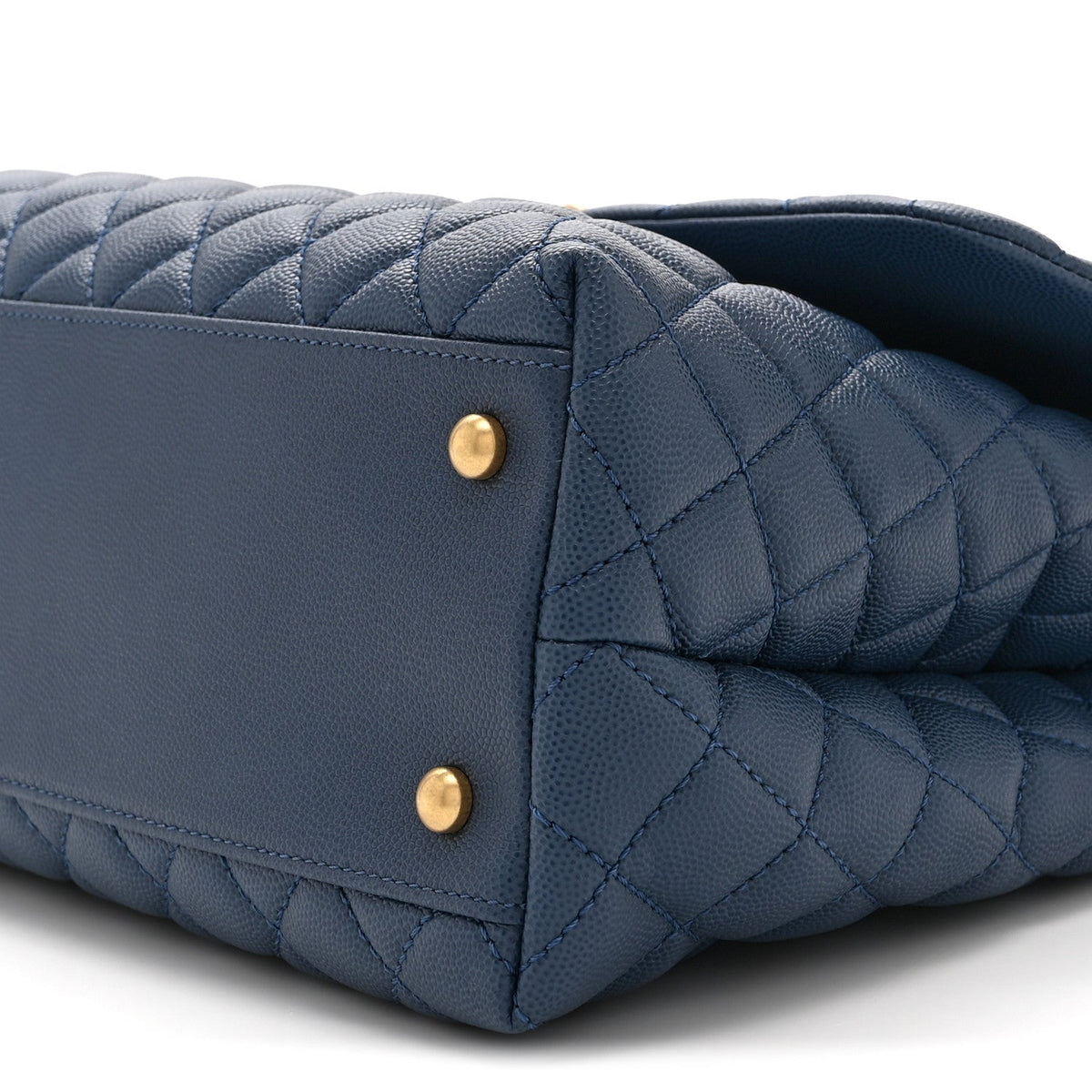 Medium Quilted Caviar Flap Shoulder Bag - Blue