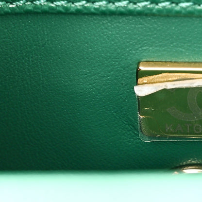 Mini Quilted Caviar Flap Shoulder Bag - Green