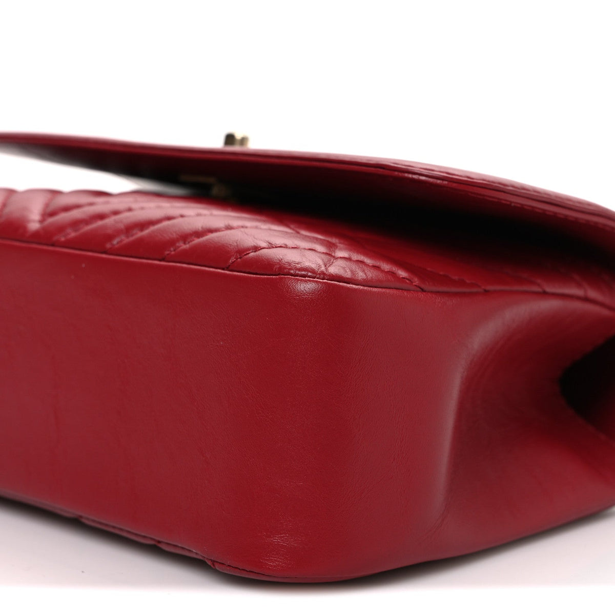 Quilted Calfskin Flap Shoulder Bag - Red