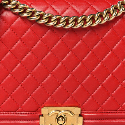 Medium Quilted Lambskin Flap Shoulder Bag - Red