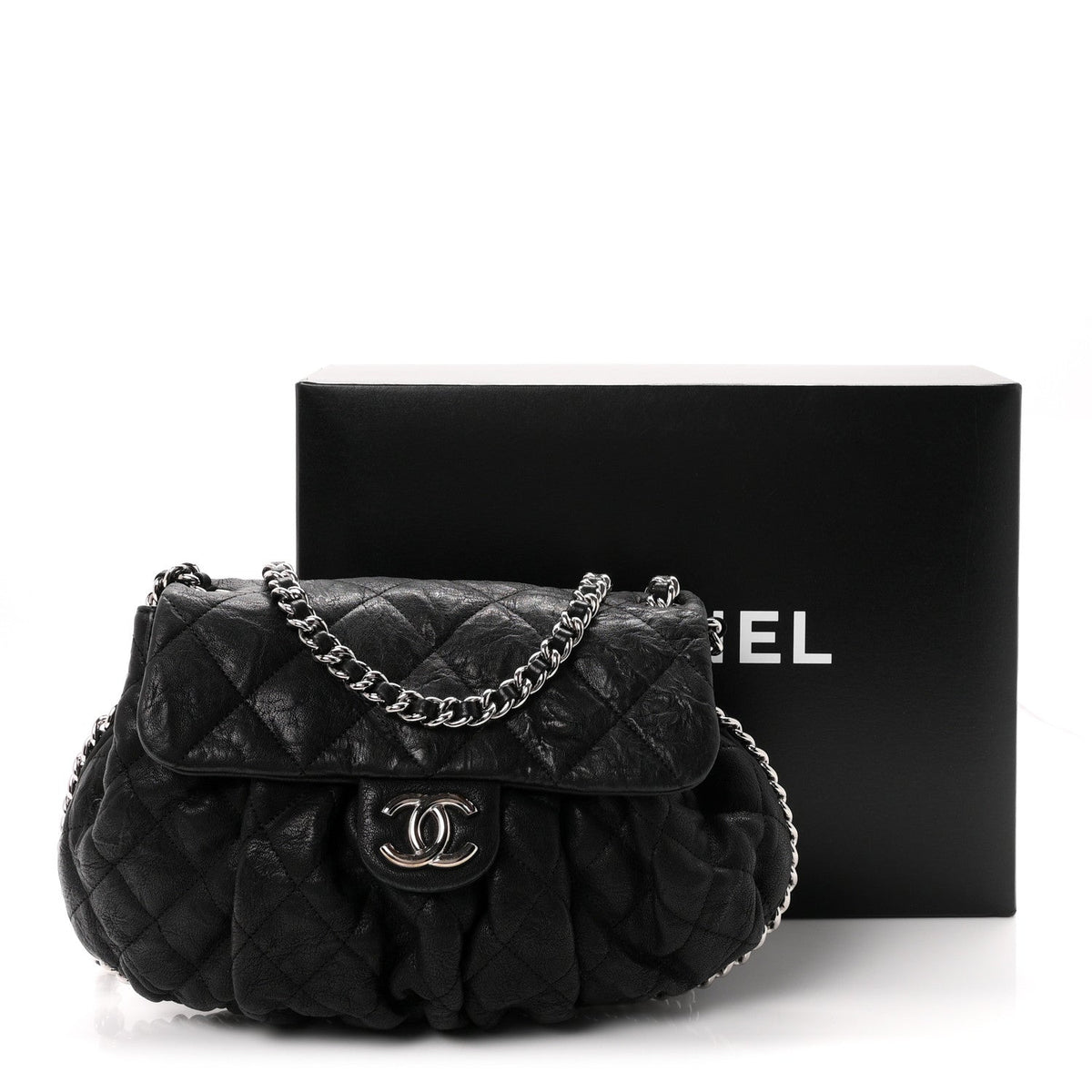 Medium Quilted Lambskin Handbag - Black